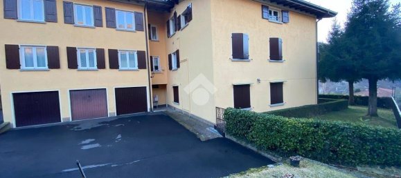 2 bedrooms Apartment in Zone, Italy No. 162610 37