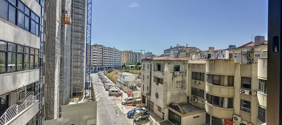 Apartamento T4 em Lisbon, Portugal N.º 126090 32