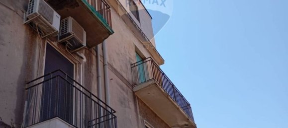 4 bedrooms Apartment in Catania, Italy No. 311981 4