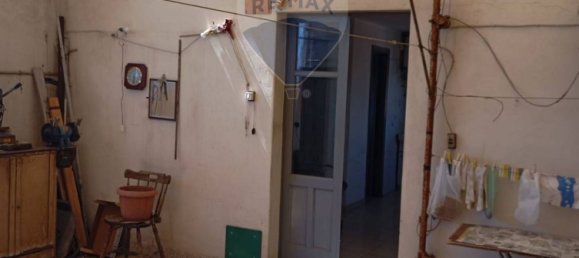 4 bedrooms Apartment in Catania, Italy No. 311981 19