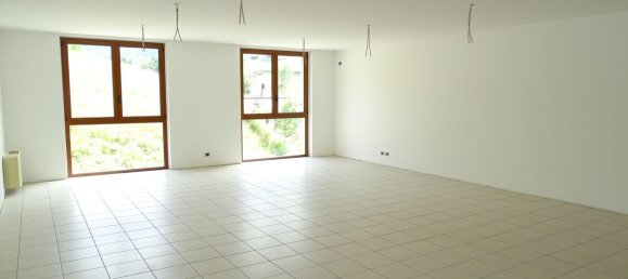 60m² Office in Sant'Omobono Terme, Italy No. 87320 12