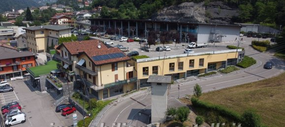 60m² Office in Sant'Omobono Terme, Italy No. 87320 3