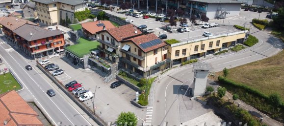 60m² Office in Sant'Omobono Terme, Italy No. 87320 2