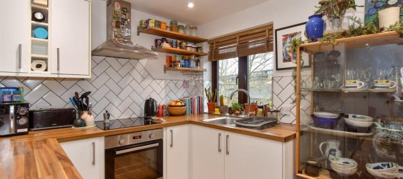 2 bedrooms Apartment in Hackney, United Kingdom No. 4032 3