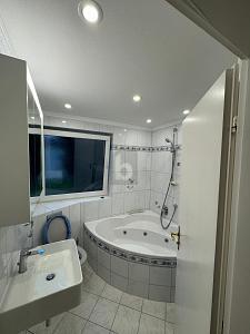 3غرفة شقة في Miesbach, Germany رقم 320532