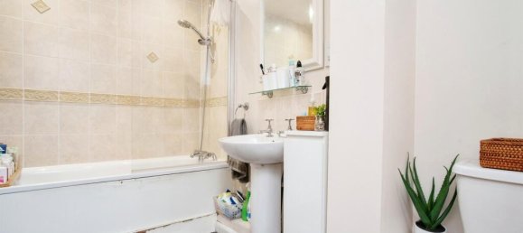 3 bedrooms Maisonette in Watford, United Kingdom No. 6083 11