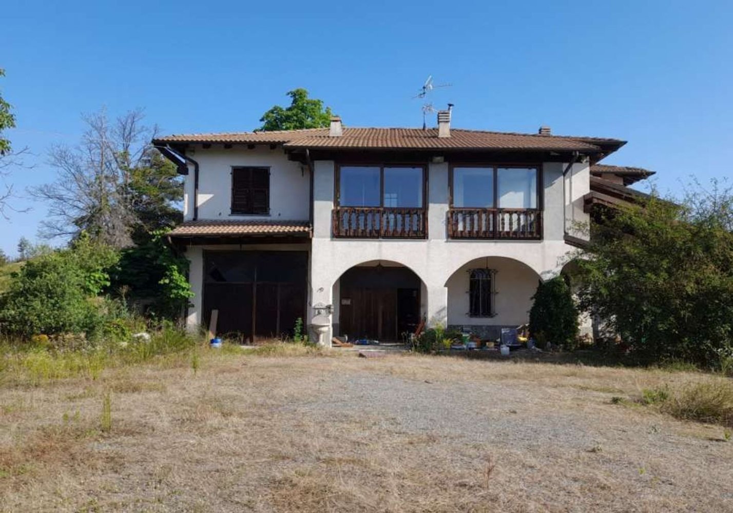 9 rooms House in Visone, Italy No. 30342