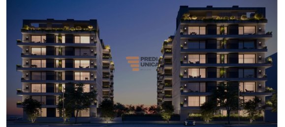 3 Schlafzimmer Wohnung in Porto, Portugal, Nr. 181583 2