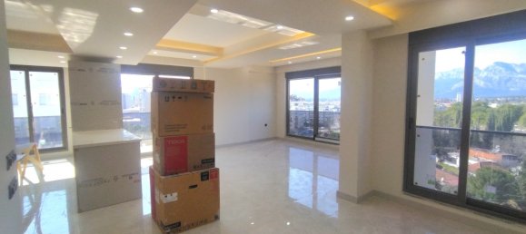 Appartement 4+1 à Antalya, Turkey No. 34200 20