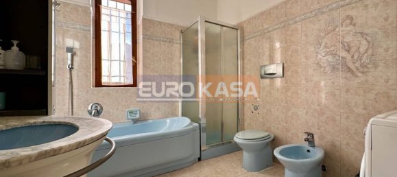 Apartamento T3 em Stezzano, Italy N.º 361123 9