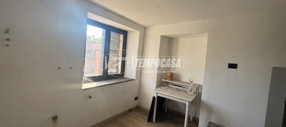 Studio in Turin, Italy, Nr. 274496 2