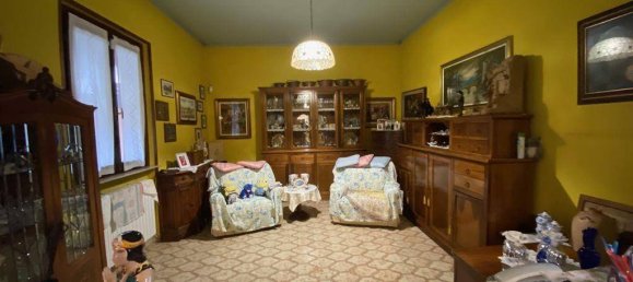2 bedrooms Villa in Vigevano, Italy No. 175839 8