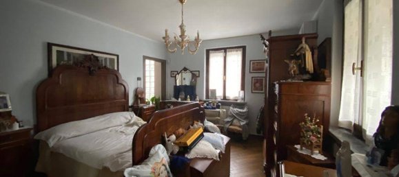 2 bedrooms Villa in Vigevano, Italy No. 175839 12
