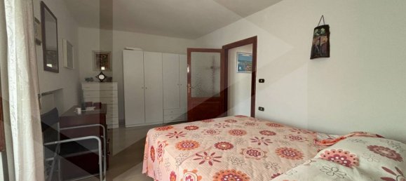 3-salle Maison à Faeto, Italy No. 31361 14