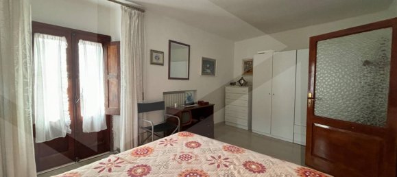 3-salle Maison à Faeto, Italy No. 31361 16