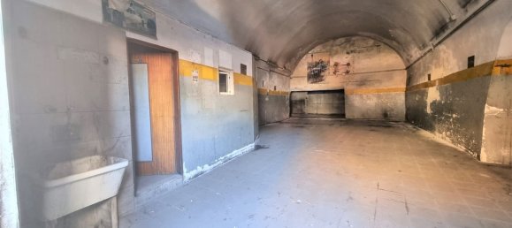 116m² Commercial property in Grottaglie, Italy No. 142530 2