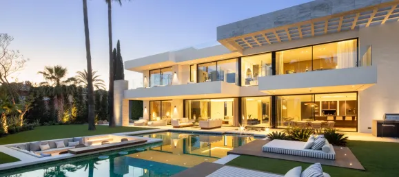 6 bedrooms Villa in Marbella, Spain No. 104292 27