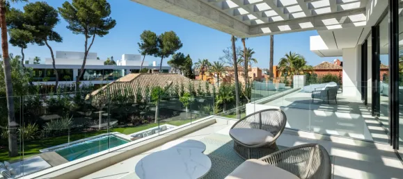 6 bedrooms Villa in Marbella, Spain No. 104292 10
