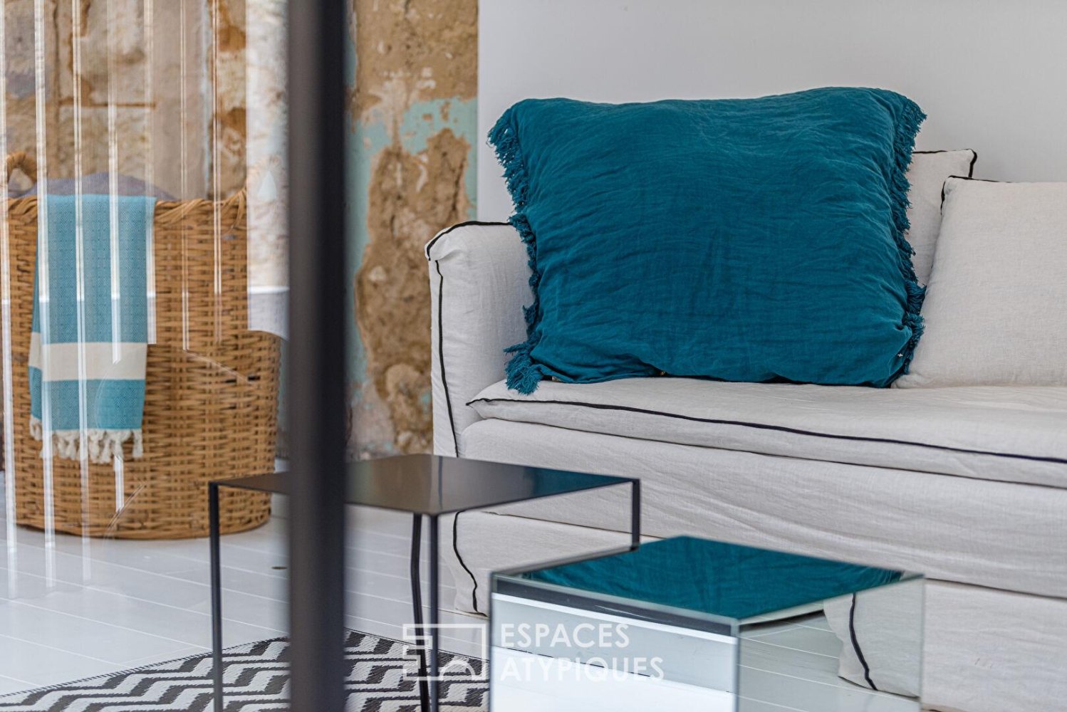 2 bedrooms Apartment in Bordeaux, France No. 361337