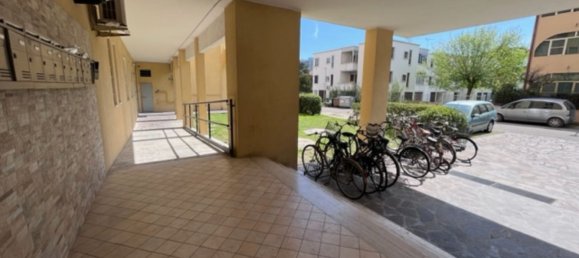 3 rooms Apartment in Comacchio, Italy No. 147159 3