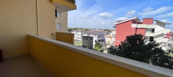 3 rooms Apartment in Comacchio, Italy No. 147159 6