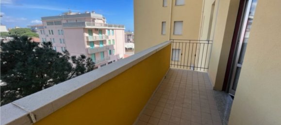 3 rooms Apartment in Comacchio, Italy No. 147159 5