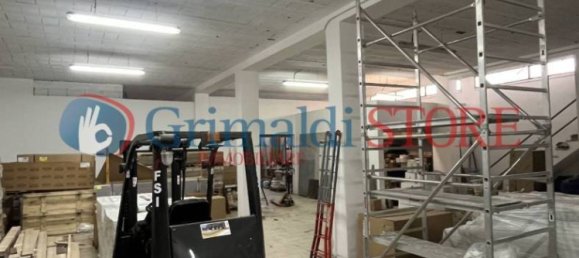  مستودع في Lecce, Italy 752متر مربع رقم 353306 45