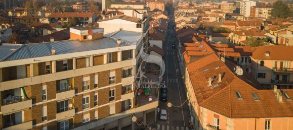 14m² Garage in Concorezzo, Italy No. 148351 5