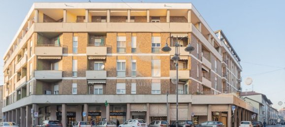 14m² Garage in Concorezzo, Italy No. 148351 14