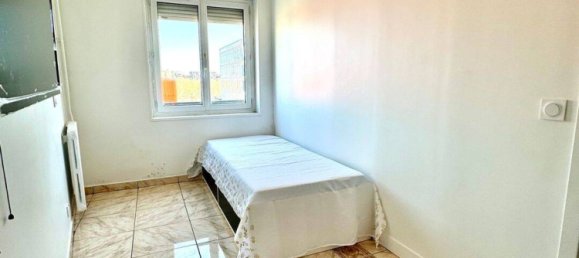 2 bedrooms Apartment in Le Kremlin-Bicetre, France No. 328409 5