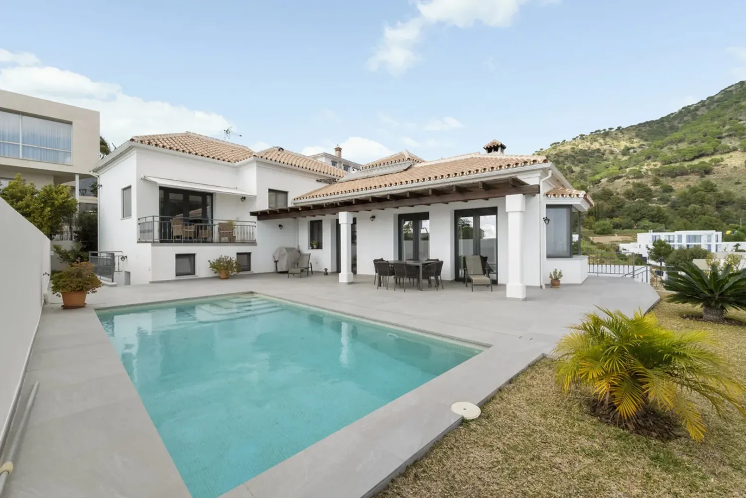 4 bedrooms Villa in Mijas, Spain No. 21602
