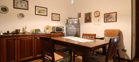 33 bedrooms Apartment in Quartucciu, Italy No. 377628 9