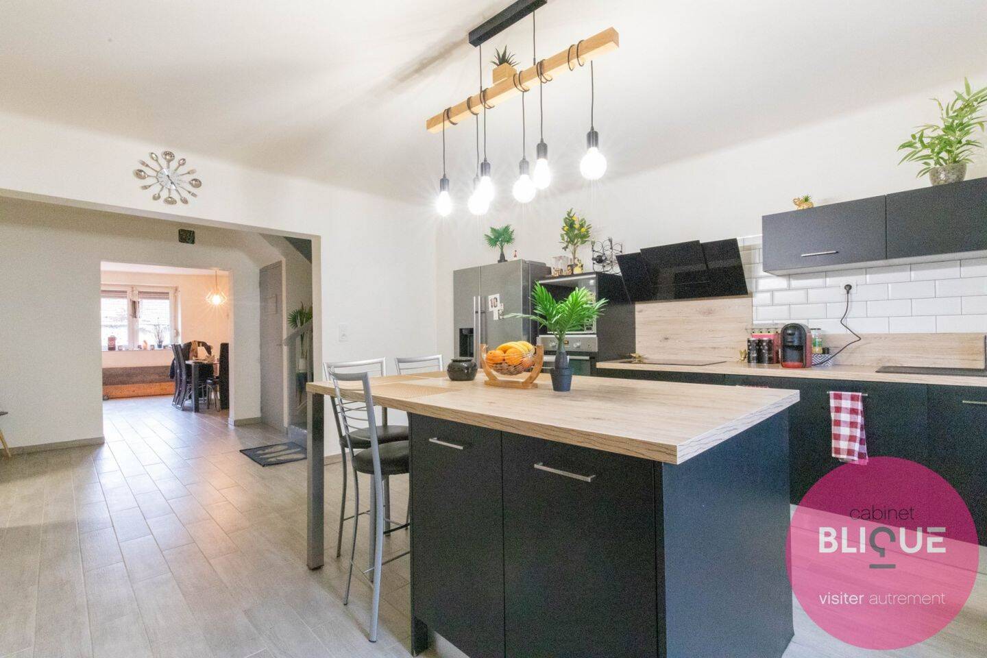 Дом с 4 спальнями в Лейр, Франция № 81483