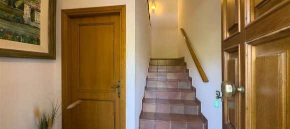 Дом с 6 комнатами в Треви, Италия № 267916 31