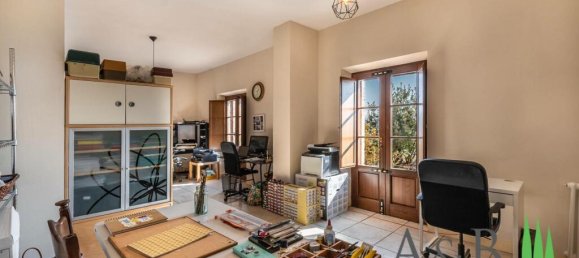 5 Schlafzimmer Haus in Città della Pieve, Italy, Nr. 58490 8