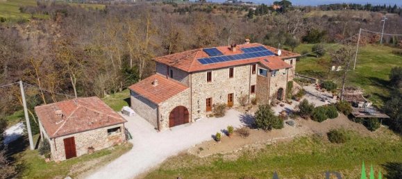 5 Schlafzimmer Haus in Città della Pieve, Italy, Nr. 58490 4