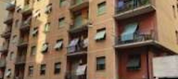 44m² Commercial property in Genoa, Italy No. 373843 2