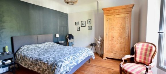 5 bedrooms House in Montreuil-Juigne, France No. 359194 11