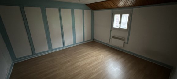 3 Schlafzimmer Gebäude in Gamaches, France, Nr. 84128 7
