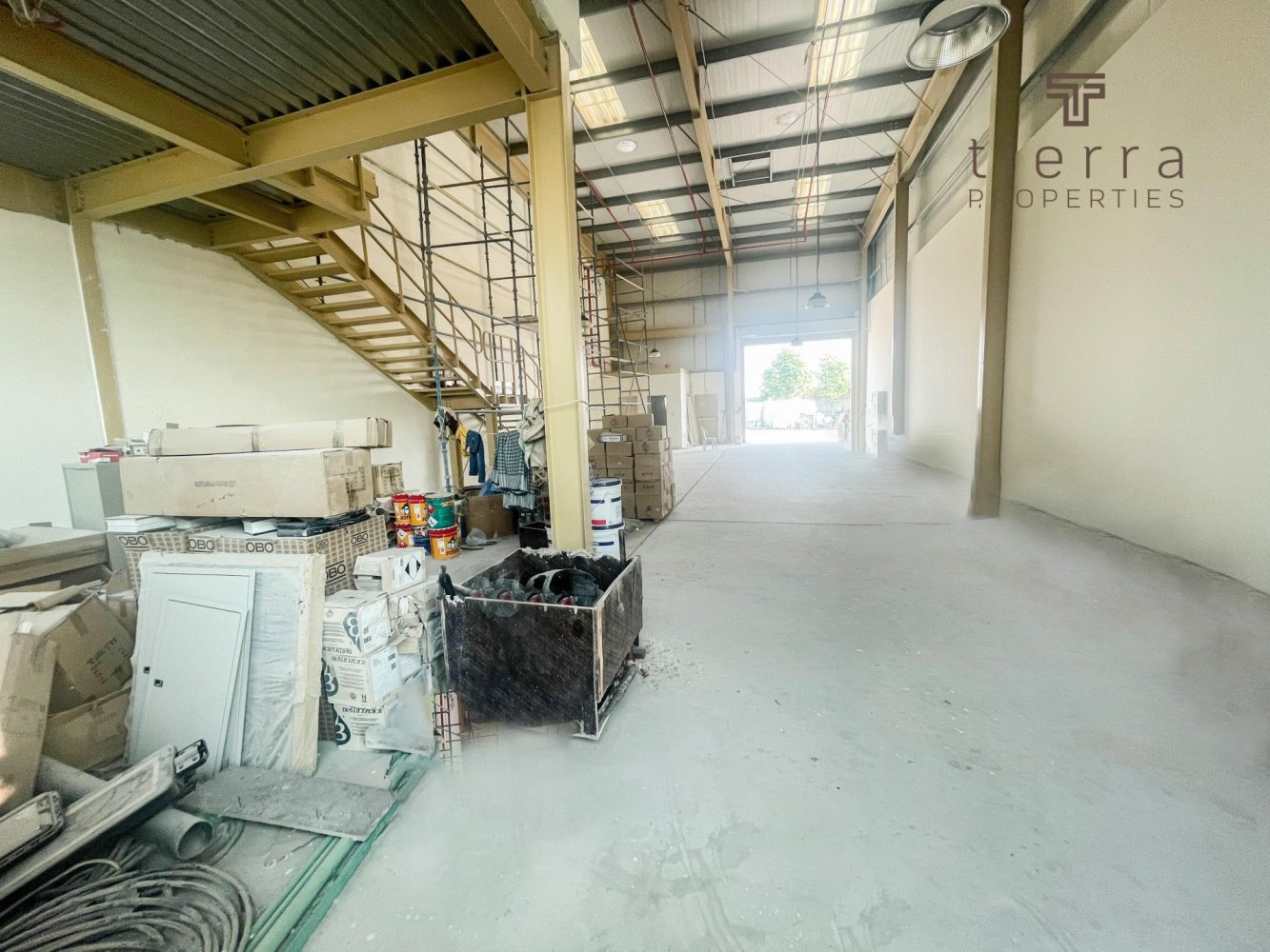 Armazém em Jebel Ali, UAE 232.3 m² N.º 55646