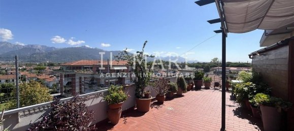 Ático de 3 dormitorios en Massa, Italy No. 355301 4