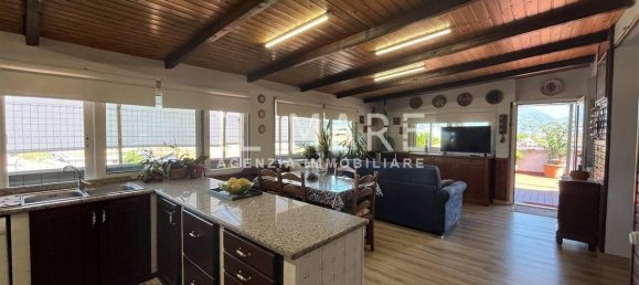 Ático de 3 dormitorios en Massa, Italy No. 355301 11