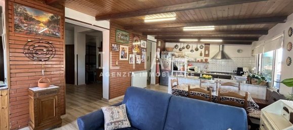 Ático de 3 dormitorios en Massa, Italy No. 355301 13