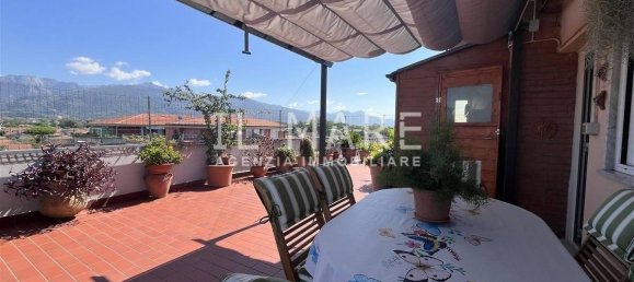 Ático de 3 dormitorios en Massa, Italy No. 355301 2