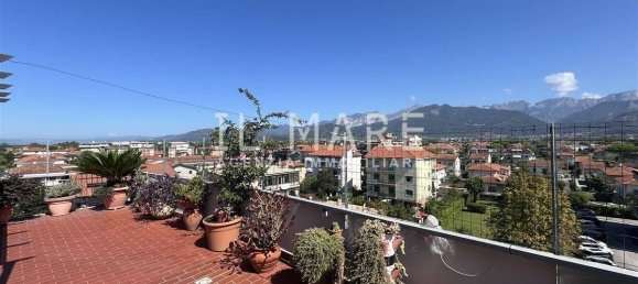 Ático de 3 dormitorios en Massa, Italy No. 355301 5