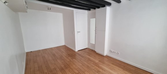 Studio in Paris, France, Nr. 163616 2