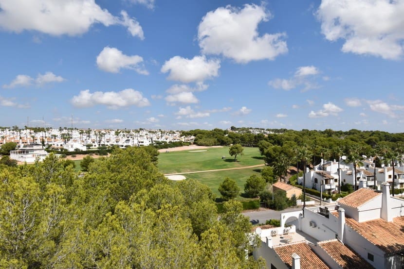 3 bedrooms Townhouse in Alicante, Spain No. 181557