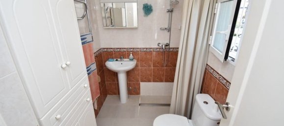 3 bedrooms Townhouse in Alicante, Spain No. 181557 8