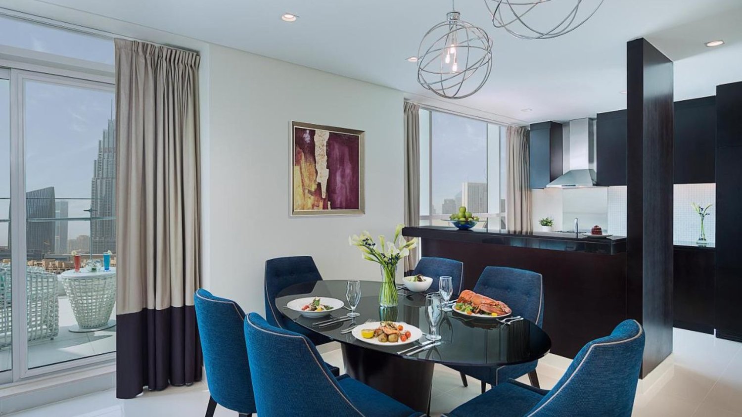 Квартира с 2 спальнями в THE DISTINCTION, Даунтаун Дубай (Даунтаун Бурдж Дубай), ОАЭ № 58535