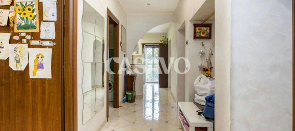 Apartamento de 4 divisões em Rome, Italy N.º 5671 12